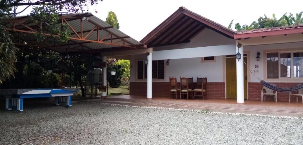 Hotel Campestre Las Bailarinas Armenia  Exterior foto